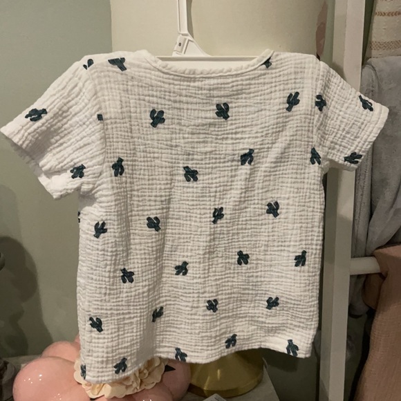 Baby Cactus Outfits Unisex Cotton Linen Tops & Bloomer Shorts set like new - Picture 6 of 12
